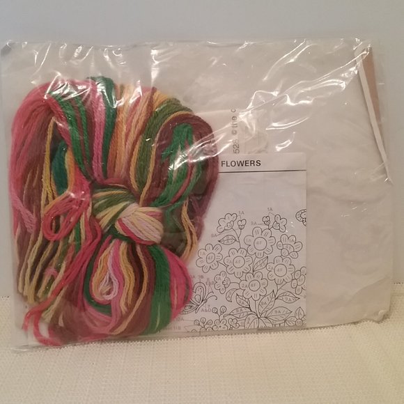 Creative Circle kit # 0528 Pots of Flowers - Picture 3 of 6